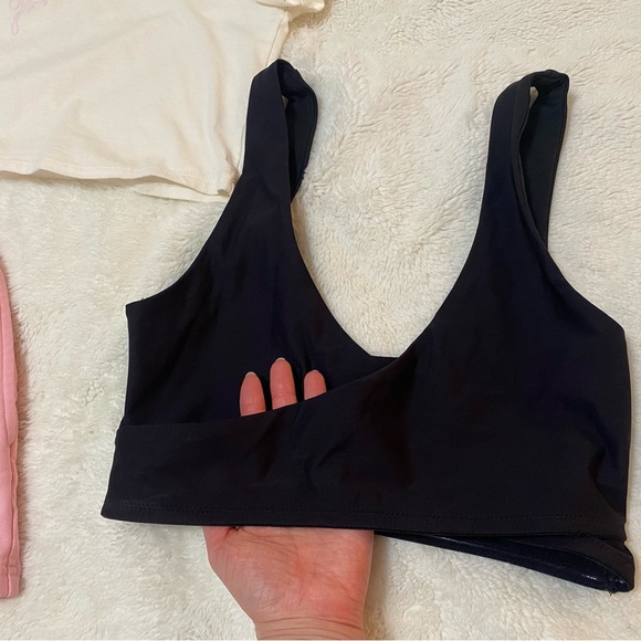 Awesome Fabletics bundle !!! Excellent condition! - Picture 3 of 13